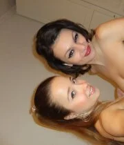Eating friends pussy