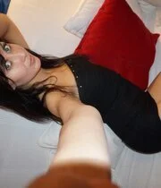 Black haired babe taking selfies