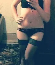 I felt naughty so I took some nudes in my hotel room