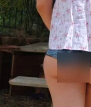 Pictures Of My Geeky Girlfriend In The Garden