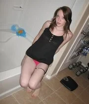 Brunette amateur girl posing naked