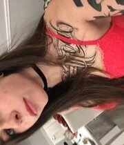 What do you think of my tattooed girlfriend