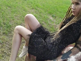 Outdoor dildo riding