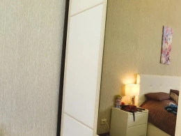 Brunette in heels could not resist deepthroating me before work