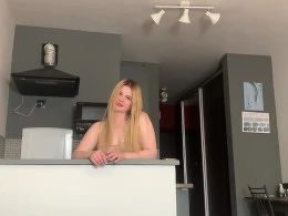 Big ass blonde chick sucking dick