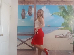 Desirable MILF in stockings teases from the best angles possible