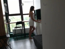 College student can't resist roommates big dick