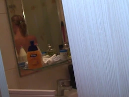 Hot water always puts me in the mood for masturbation