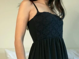I love showing off my feet to the camera while masturbating