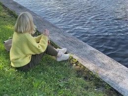 I can't believe I talked her into giving me a blowjob outdoors