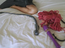 BDSM session w ith a tattooed girl and her kinky BF