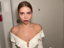 Angry Neighbor Comes to Complain About My Loud Music and Leaves with a Mouth Full of Cum! 🍑🔥