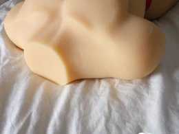 This New Sex Toy Fulfilled My Desire for Another Cock in Bed