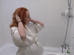 Watch This Horny Pregnant Redhead Wife Pleasure Herself in the Bathroom! 😈😊