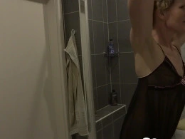 Horny Mature Wife's Horny Shower Masturbation Reveals All 🍑🔥