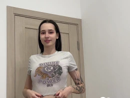 Watch Her Wild Midnight Hunger Take Complete Control 👀💥