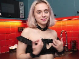 My Girlfriend Gets Dicked Hard in Our New Kitchen Right After Moving 🍆🍽️